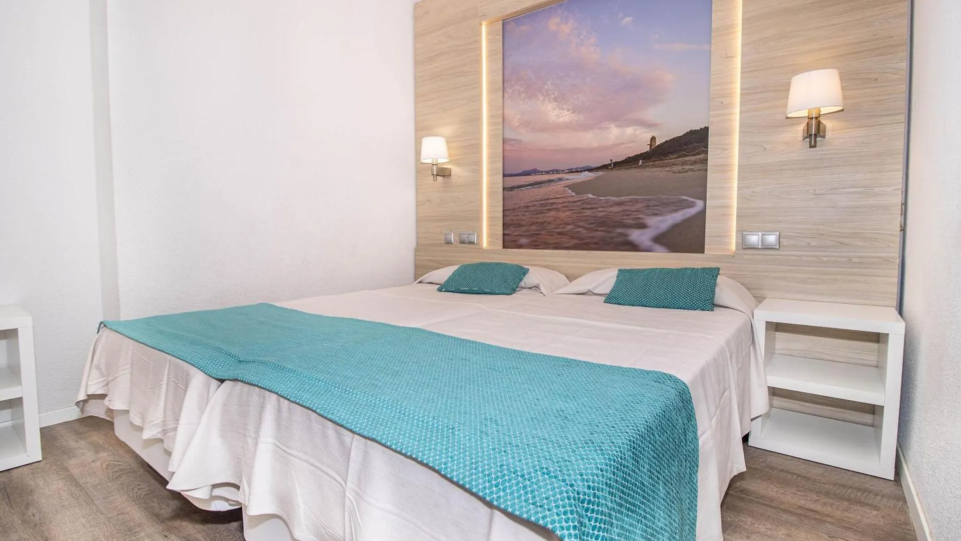 **** Apart-hotel Eix Lagotel Holiday Resort Playa de Muro  Espanha